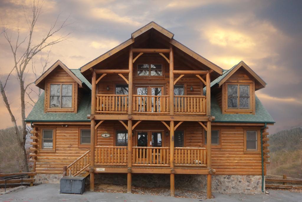 Rising Eagle Lodge - Eight Bedroom Pigeon Forge Exteriér fotografie