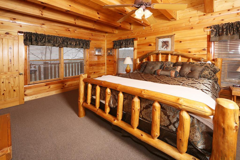 Rising Eagle Lodge - Eight Bedroom Pigeon Forge Exteriér fotografie